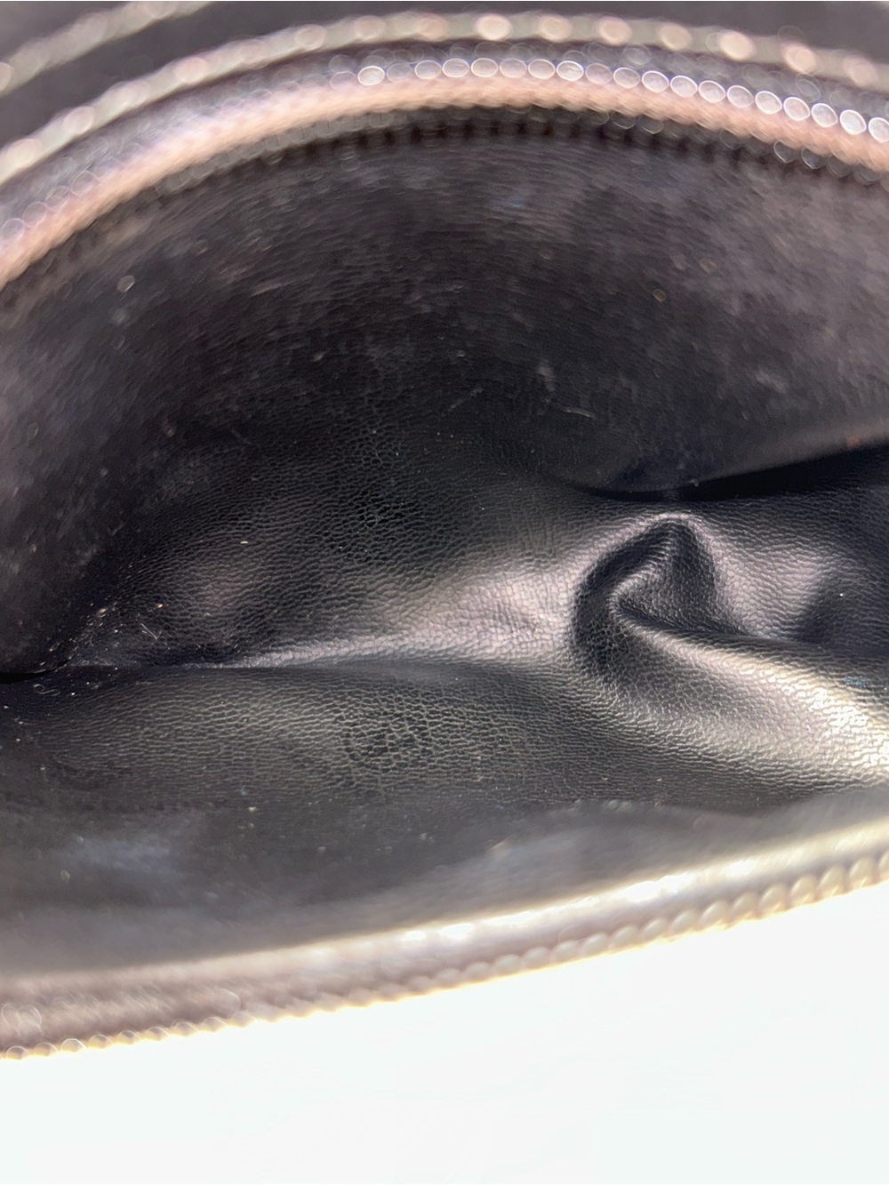 Mario Valentino Vintage Black Crossbody with Gold V Emblem - Picture 9 of 9